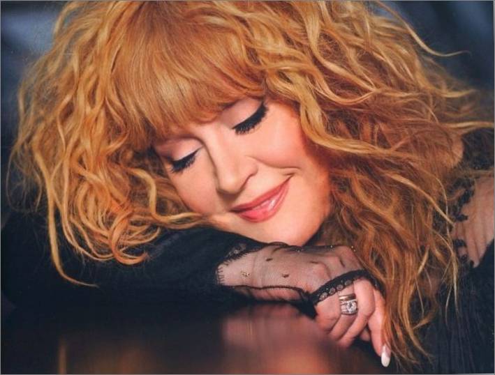 Alla Pugacheva pirms 35 gadiem valkāja lietas, no kurām tagad ir prieks ar faksu